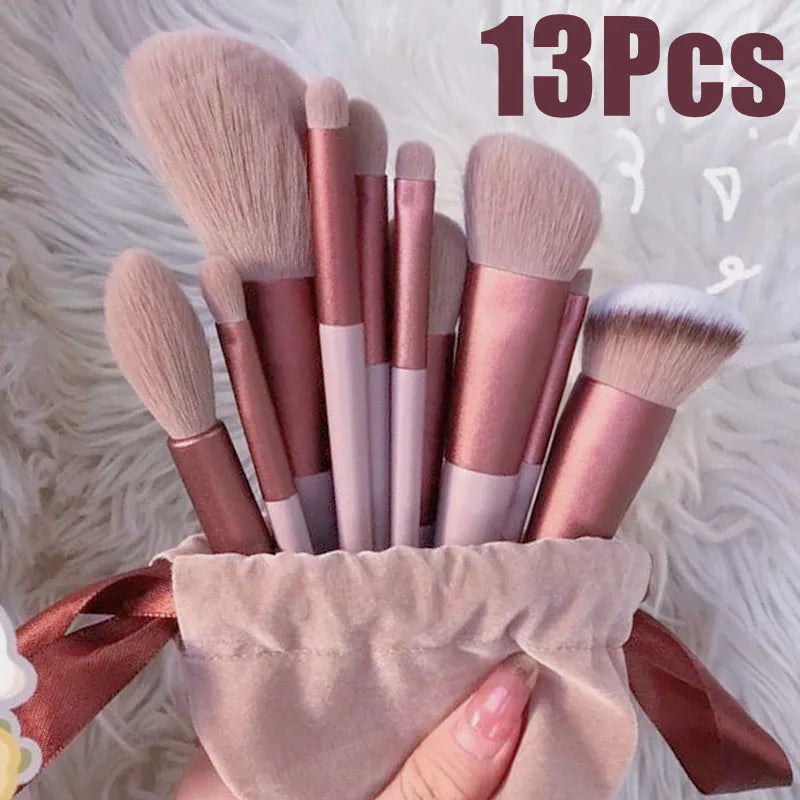 LuxeBlend™ (13 PCS Makeup Brushes Set - Eye Shadow, Foundation, Blush & Beauty Tools with Bag by GlamEssence)